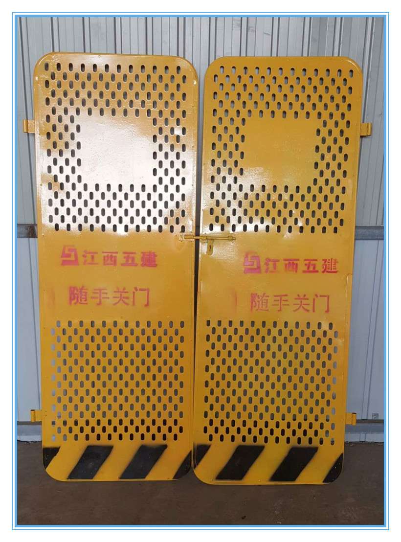 电梯防护门图片4