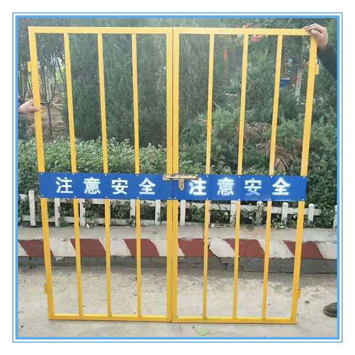 电梯防护门图片8